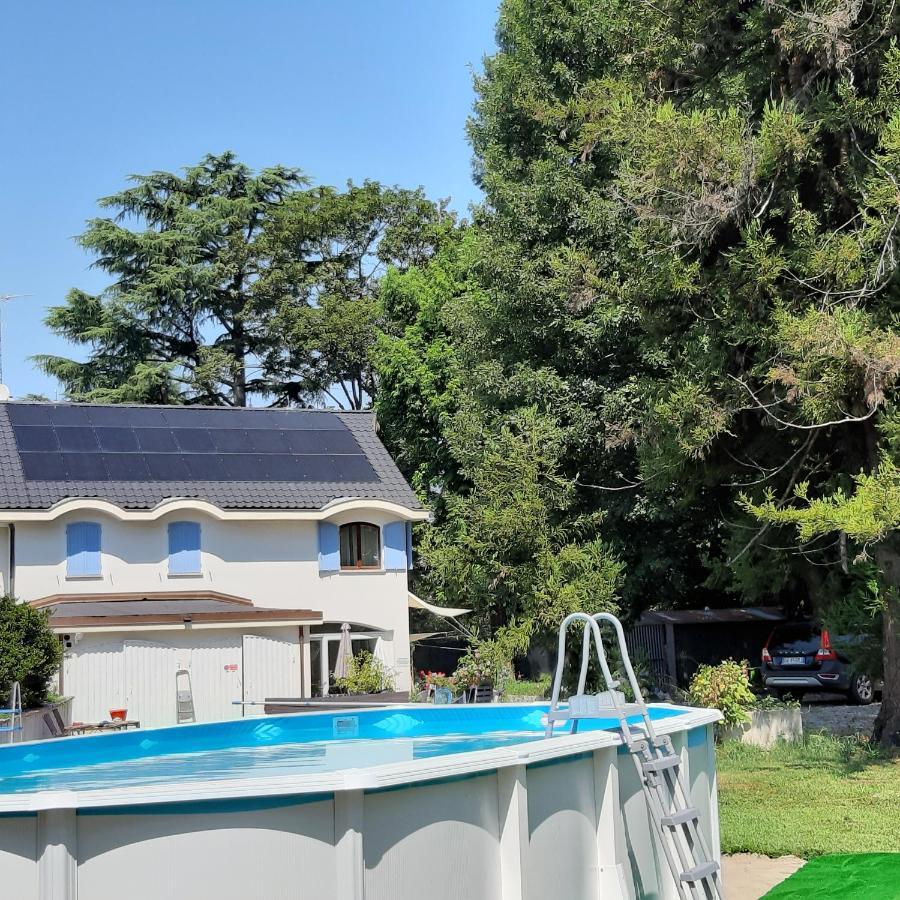 Campagnoli Bed & Breakfast Сома Ломбардо Екстериор снимка